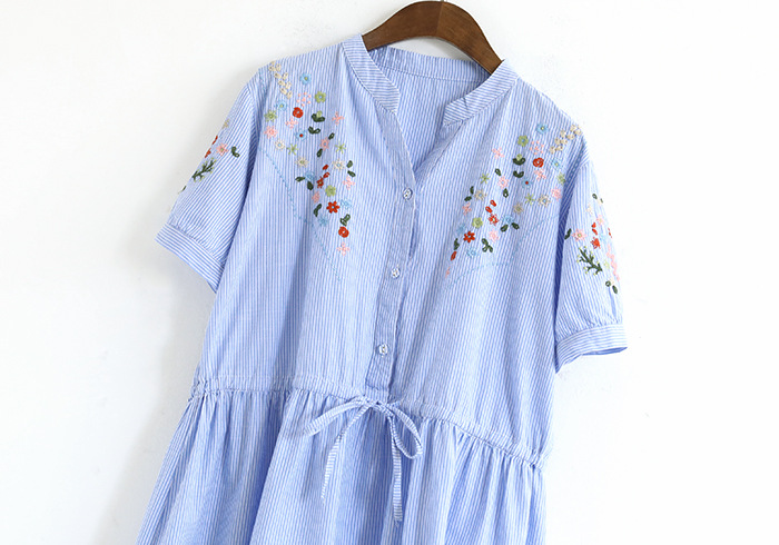Custom wholesale embroidery striped dress