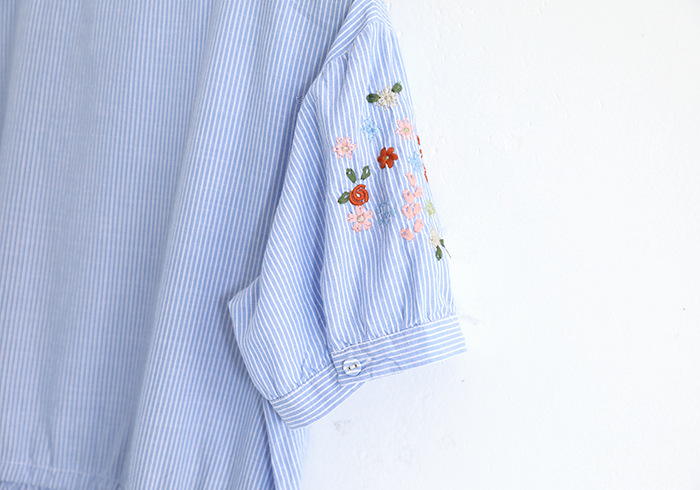 Custom wholesale embroidery striped dress