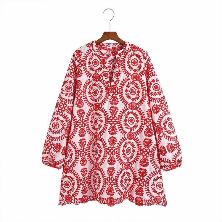 Custom wholesale embroidery V-neck ruffle top