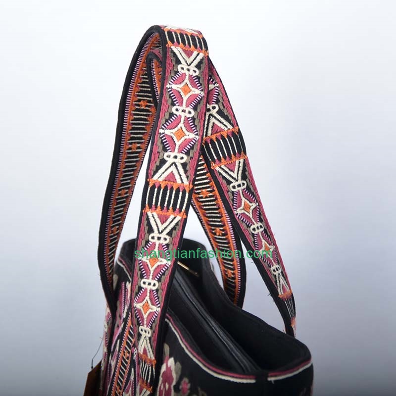 Custom wholesale embroidery ethnic boho bag